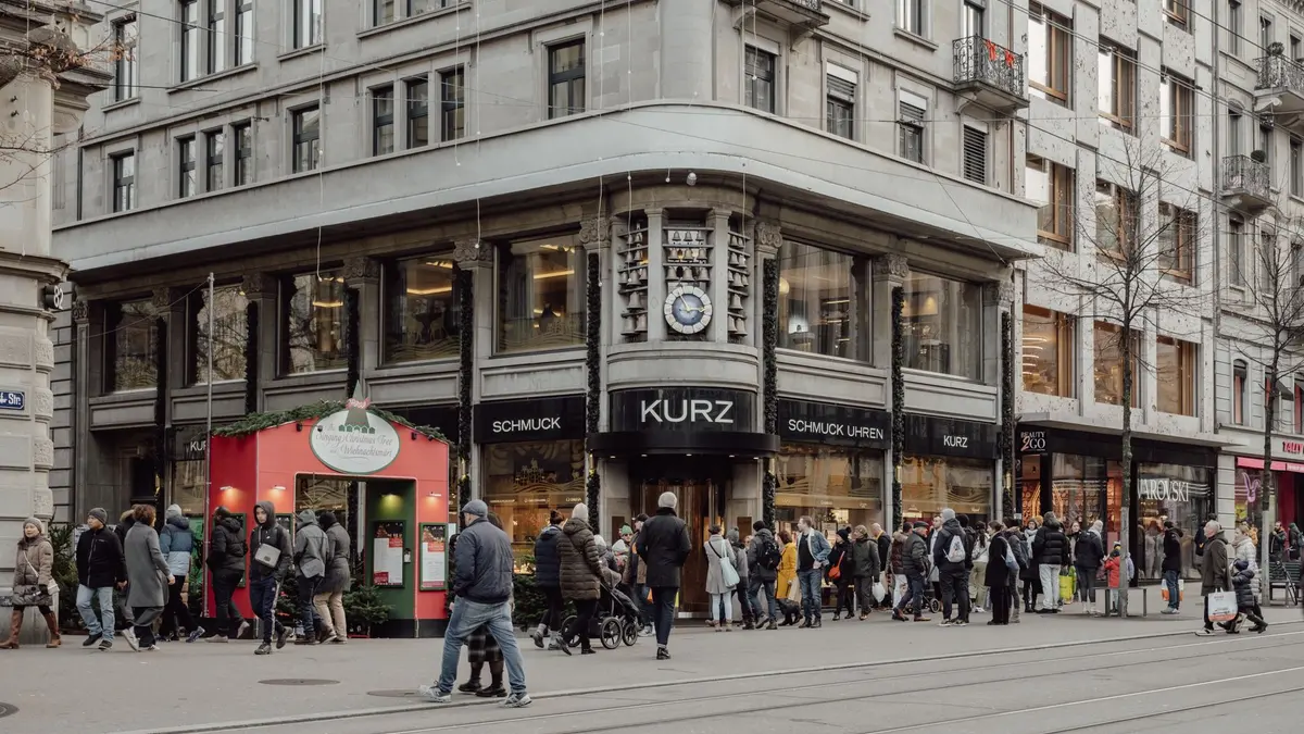 Oczyszczacz powietrza a kurz w domu - czy wystarczy?