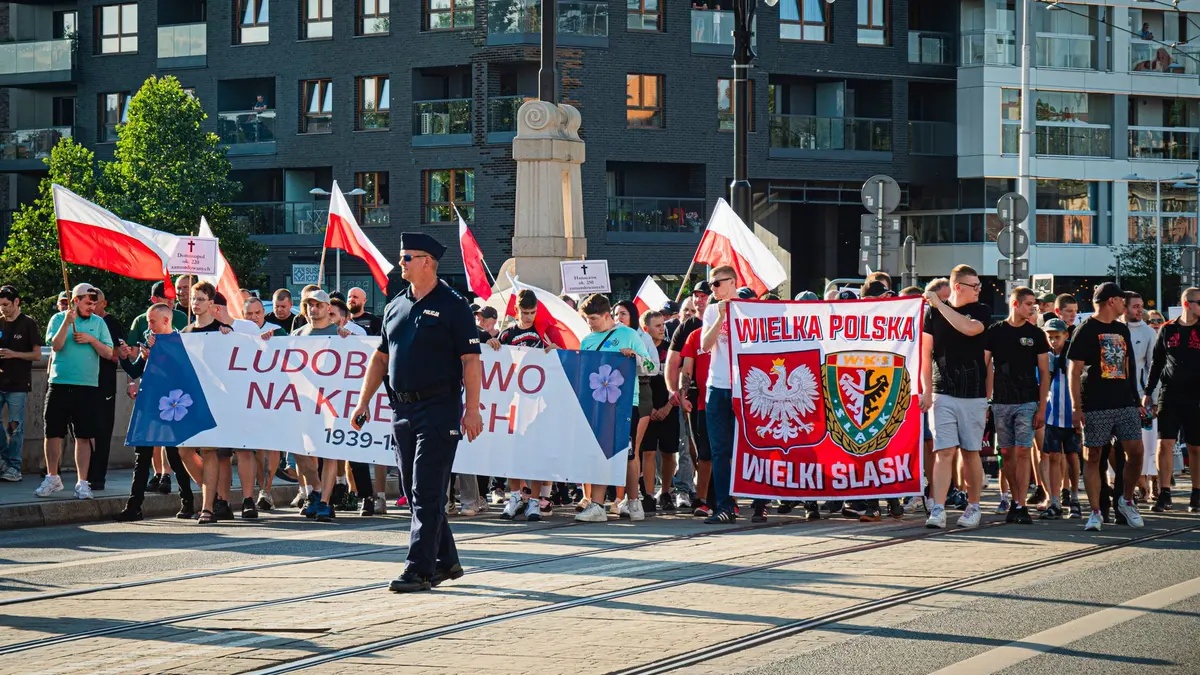 Wielka płyta na Jarotach - czy kanapa wyschnie w mieszkaniu?